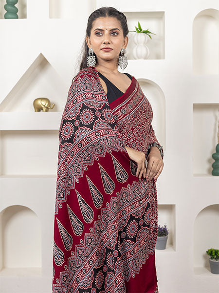 Ajrakh print hand block modhal shatin saree