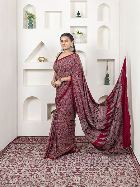 Ajrakh print hand block modhal shatin saree