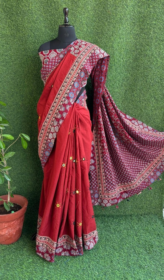 Mehroon Mul Saree With Patch Mirror Work