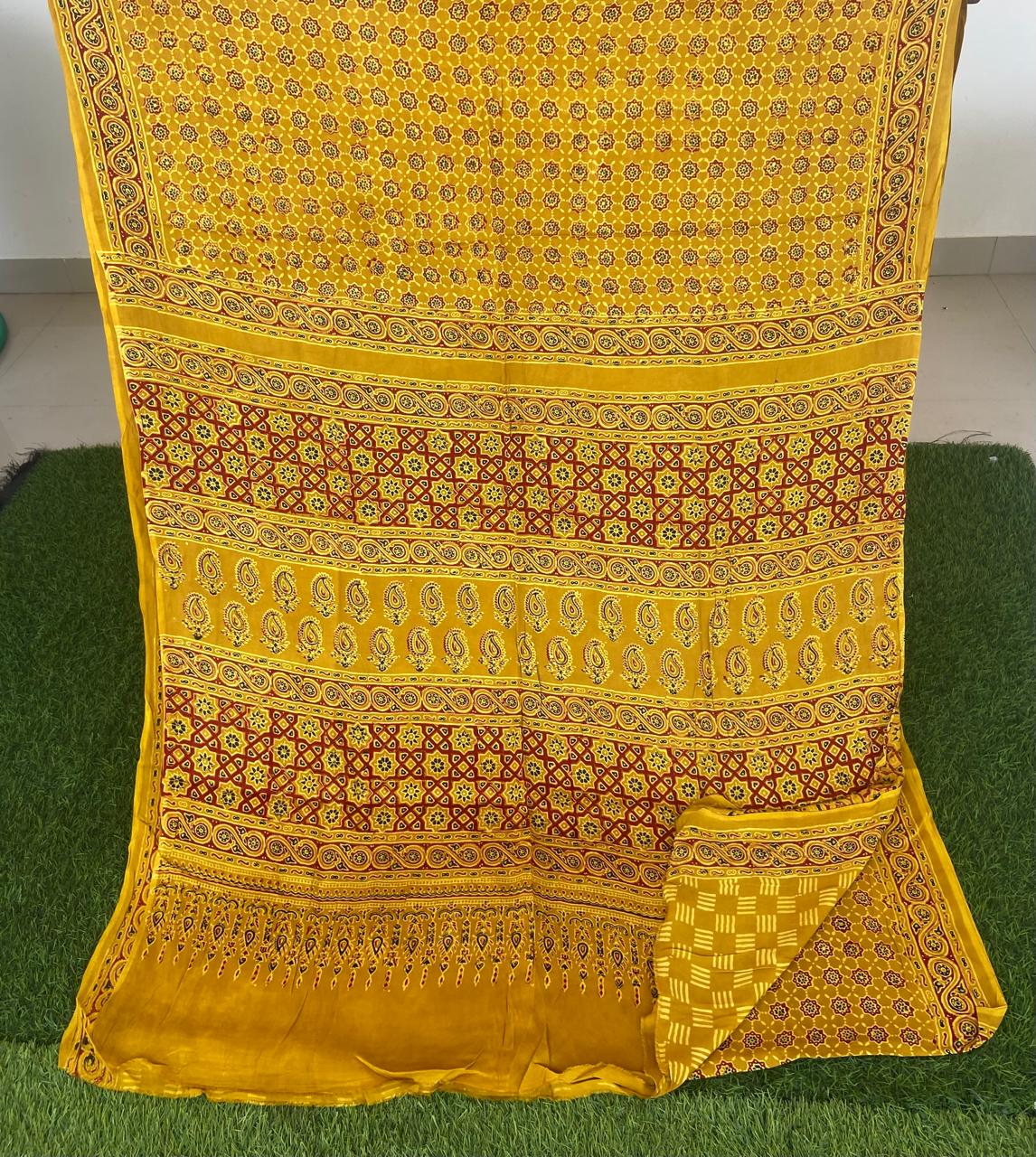 Ajrakh print hand block modhal shatin saree