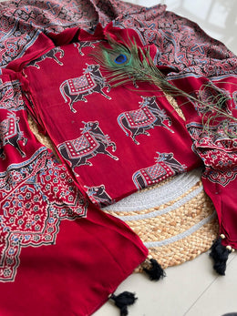 Modal Silk Top with Dupatta